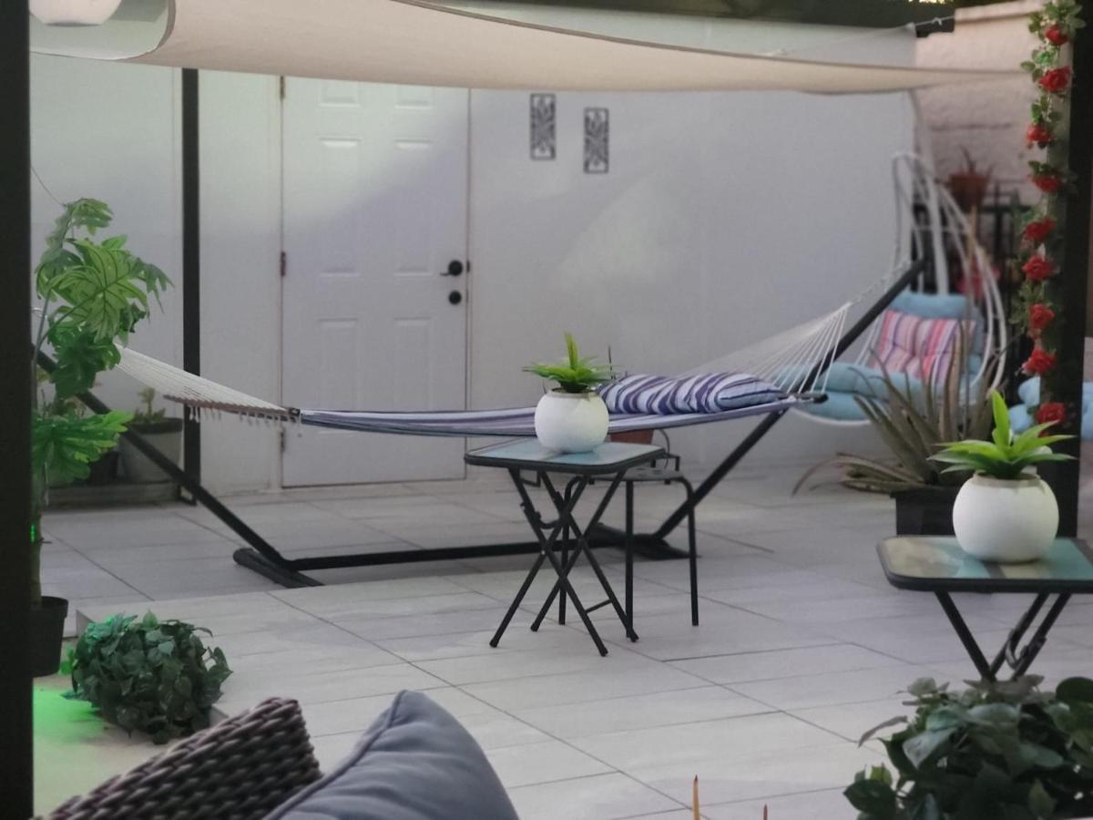 Tiny Place W Private Hot Jacuzzi 7 Min To Miami International Airport Экстерьер фото